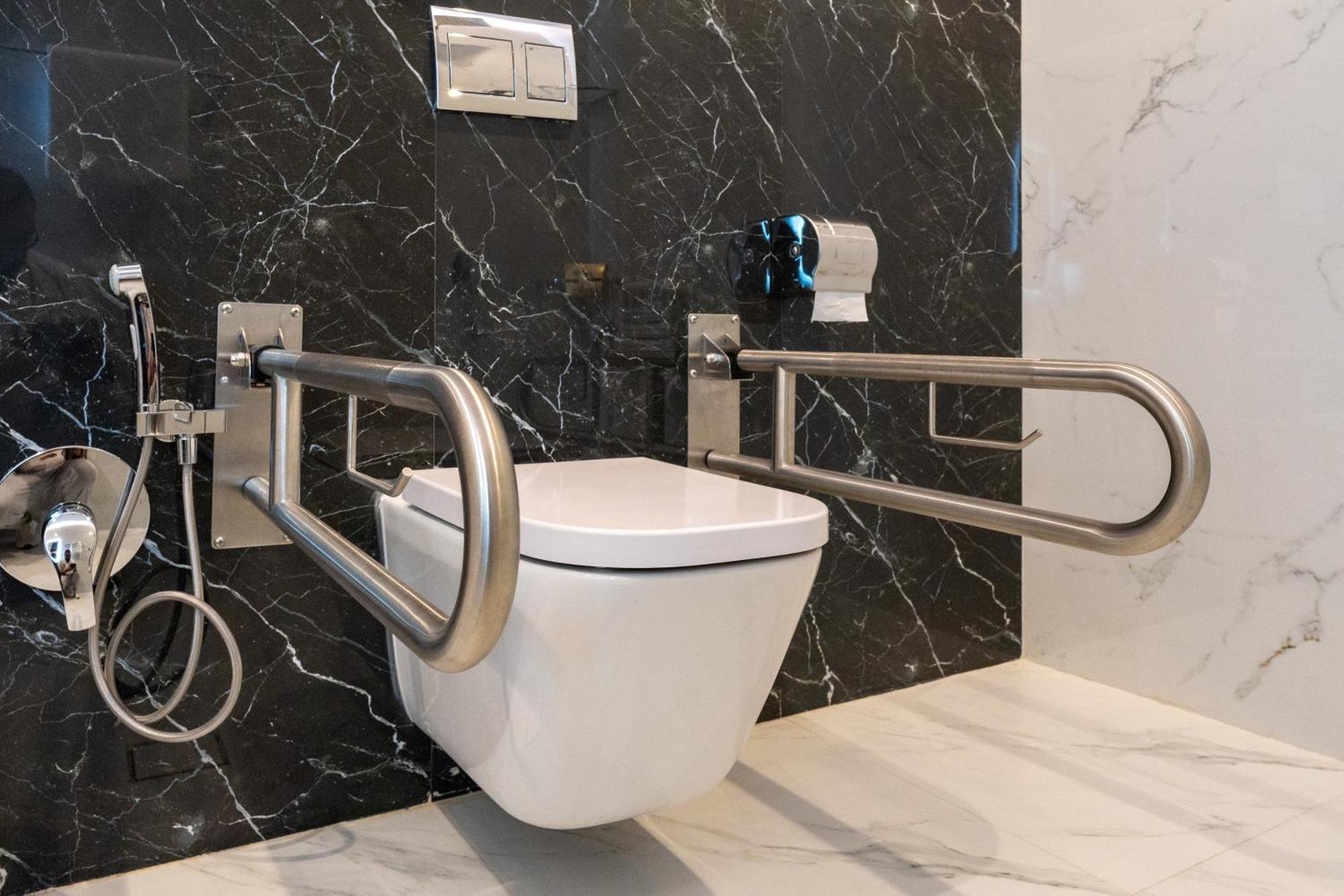 Karim Hotel 4*